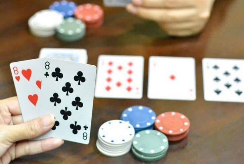 Một số thuật ngữ trong poker nên biết